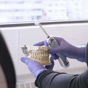 Bleeding Gums When You Floss? Here's What It Actually Means